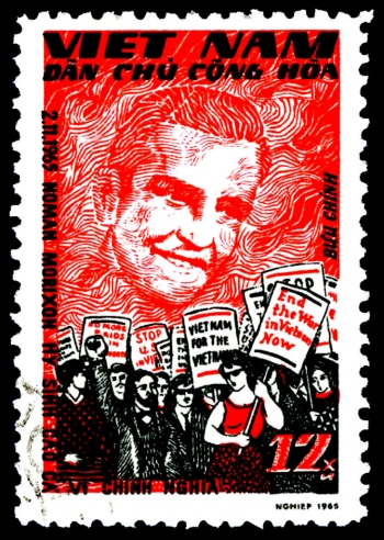 Loin du Vietnam - Morrison-Vietnam-Stamp