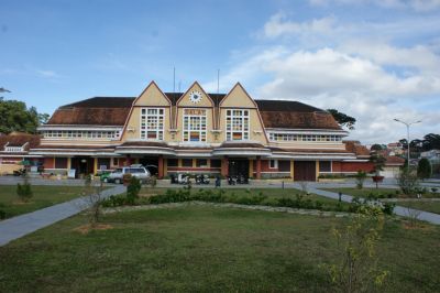 La gare, réplique de celle de Deauville