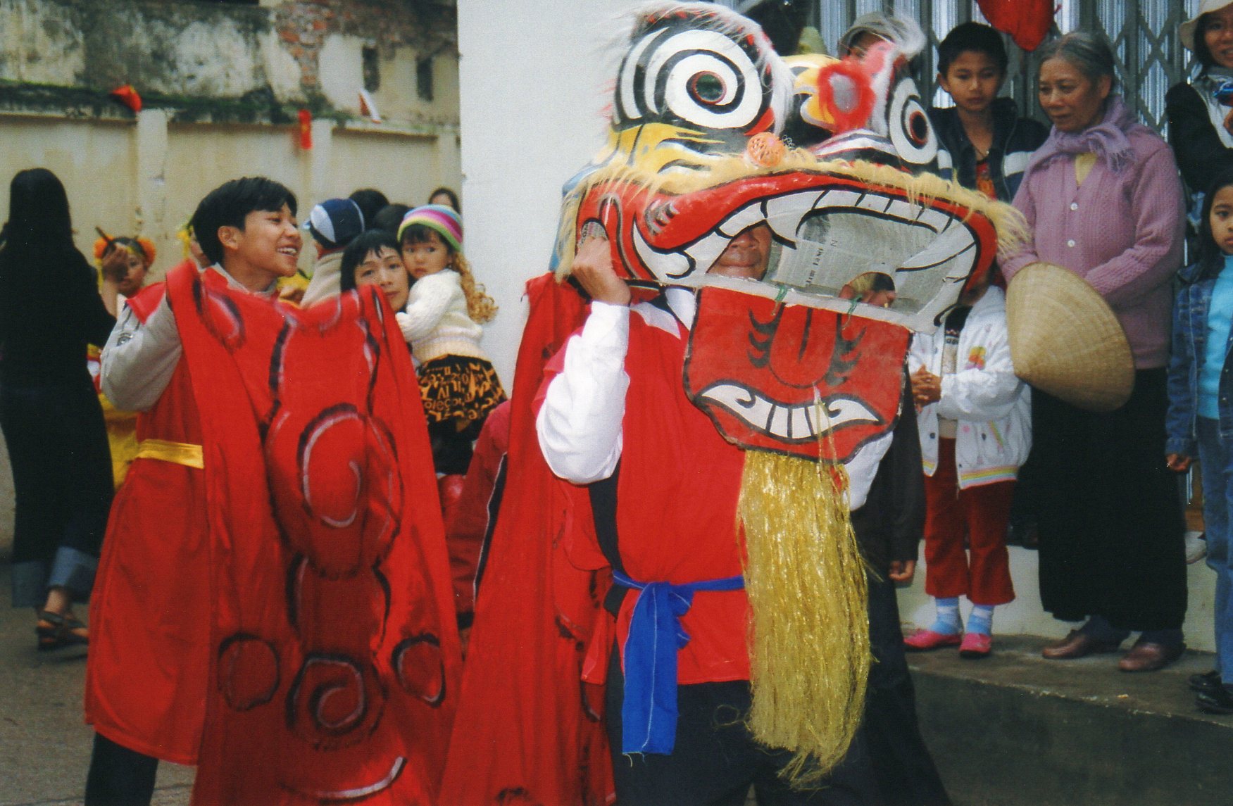 Fête du village de Tai Mo, le village natal de Diep 2000