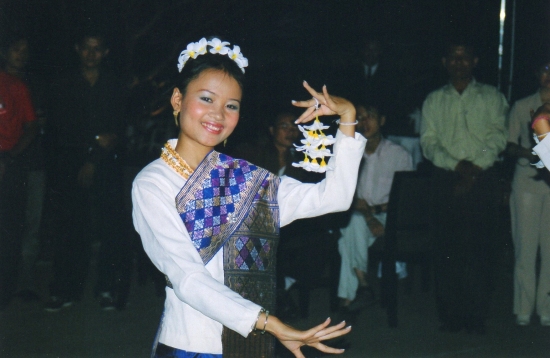 Danses laotiennes