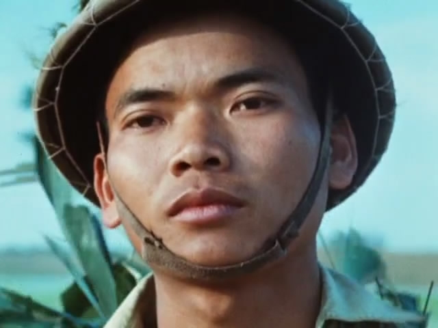 Loin-du-Vietnam - Photo du film