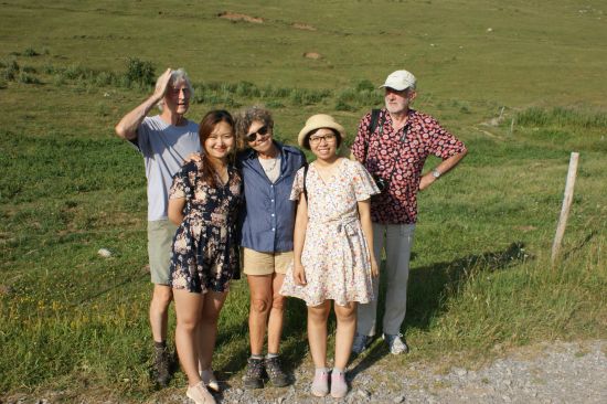 Avec Christian et Linda (en bleu), Anh Tu et Jean-Claude