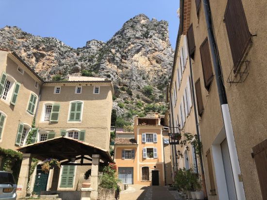 Le village de Moustiers-Sainte-Marie