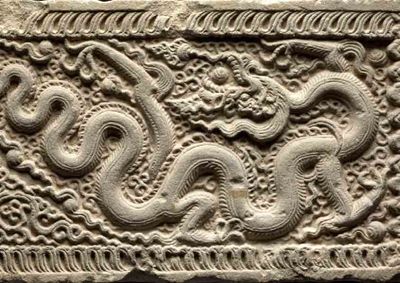 Le corps annelé du dragon
