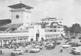 - Saigon, le marché central