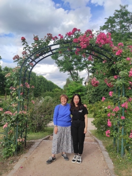 Avec Marie-Luce à la roseraie du Jardin des Plantes