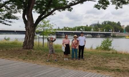 Promenade au bord de l’Allier avec Tim, Thu Ha et Minh