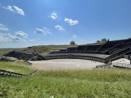 L’amphithéâtre gallo-romain à Grand