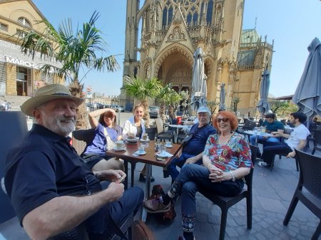 Un café avant de commencer les visites