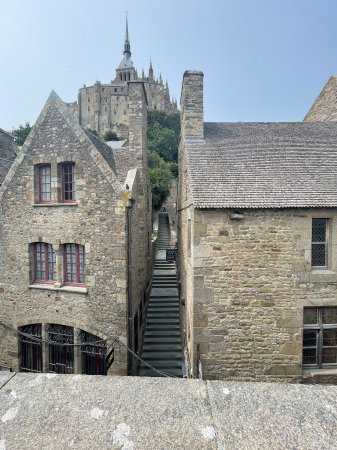 Une des petites ruelles dans la cité