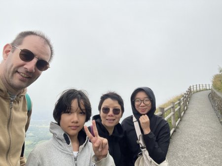 Autoportrait de groupe au sommet du Puy de Dôme