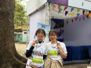 Bao Nhung et Mai Ly ont aussi participé à la course de la Francophonie